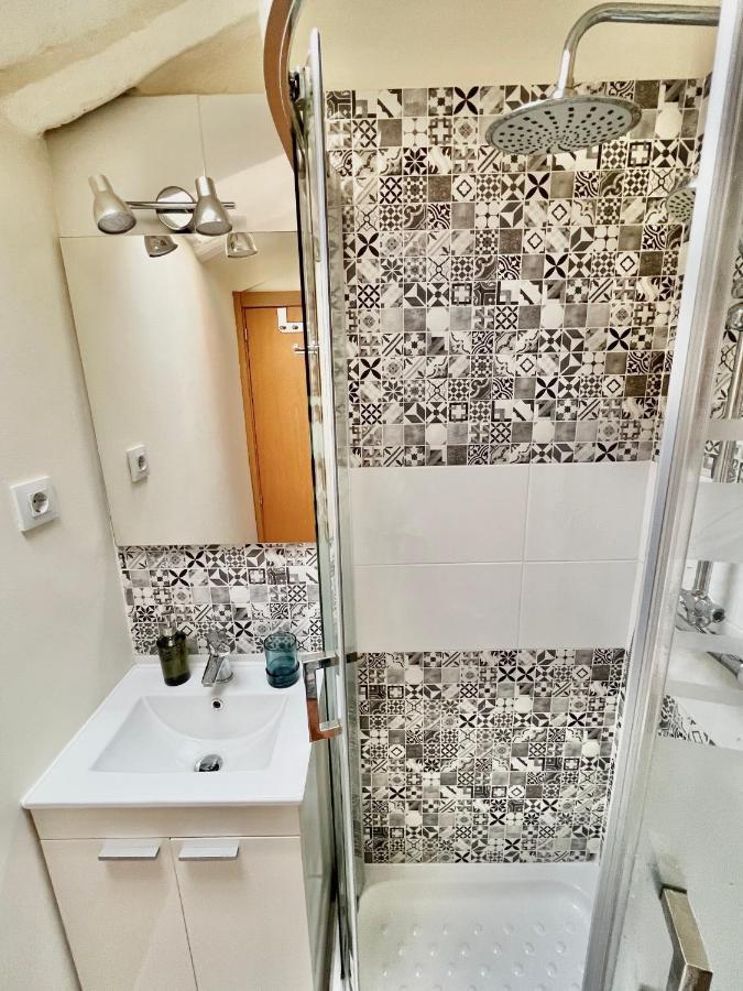 Charming Apartment In The Heart Of מדריד מראה חיצוני תמונה